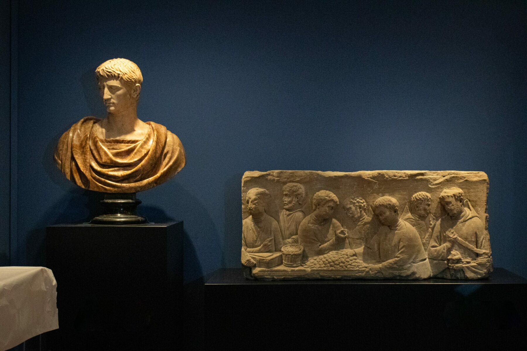 ‘Pecunia non olet’: agli Uffizi la mostra sulla finanza nell’antica Roma