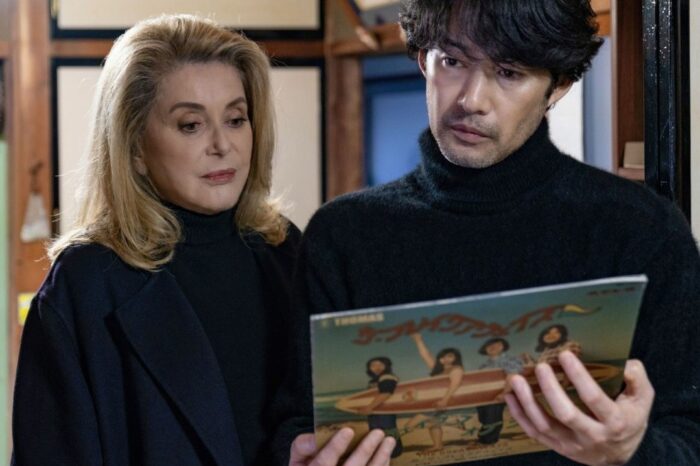 Recensione. "Spirit World": il canto di Catherine Deneuve nel mondo dei fantasmi